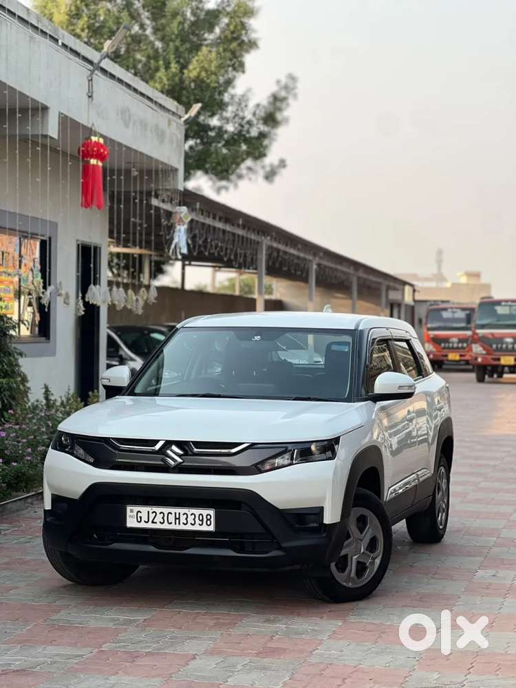 Maruti Suzuki Brezza Vxi S-cng, 2025, Cng & Hybrids