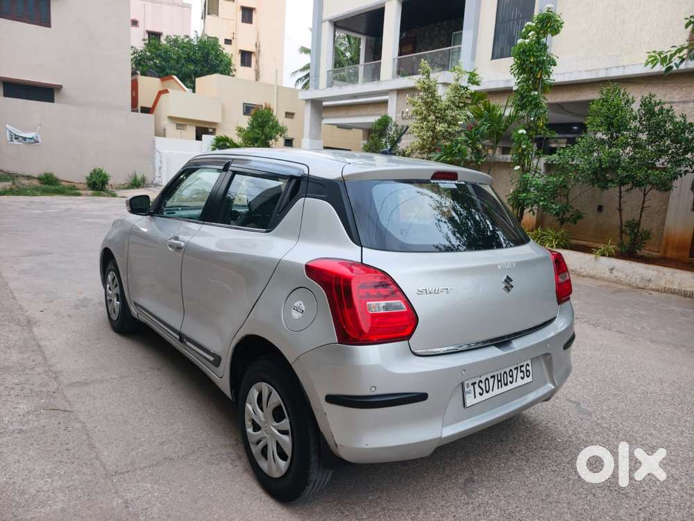 Maruti Suzuki Swift Vxi + Manual, 2021, Petrol