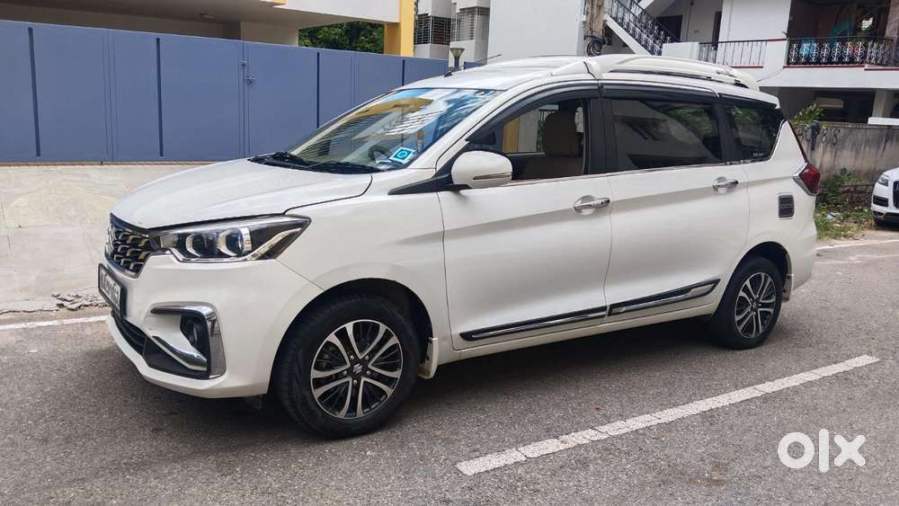Maruti Suzuki Ertiga Zxi Shvs, 2022, Petrol
