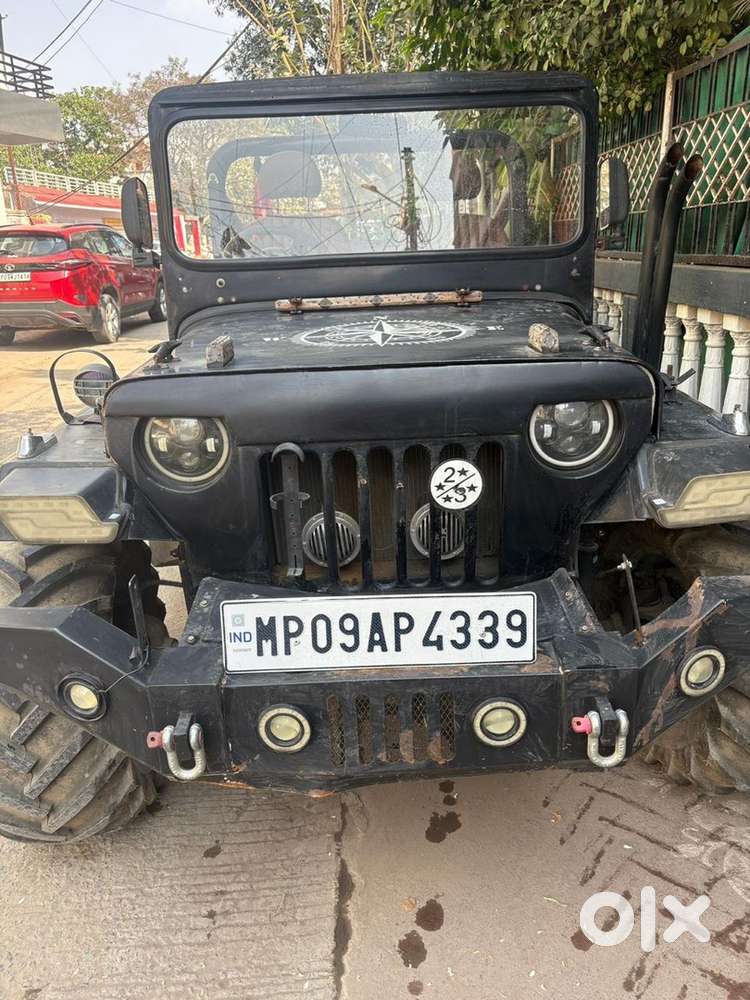 Mahindra Modified Off-road Jeep