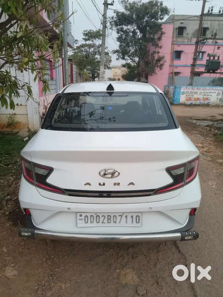 Hyundai Aura Petrol
Sale For New Car Purchase