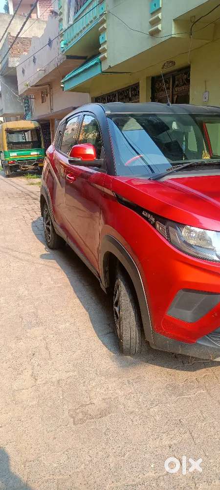 Mahindra Kuv 100 Nxt K6+