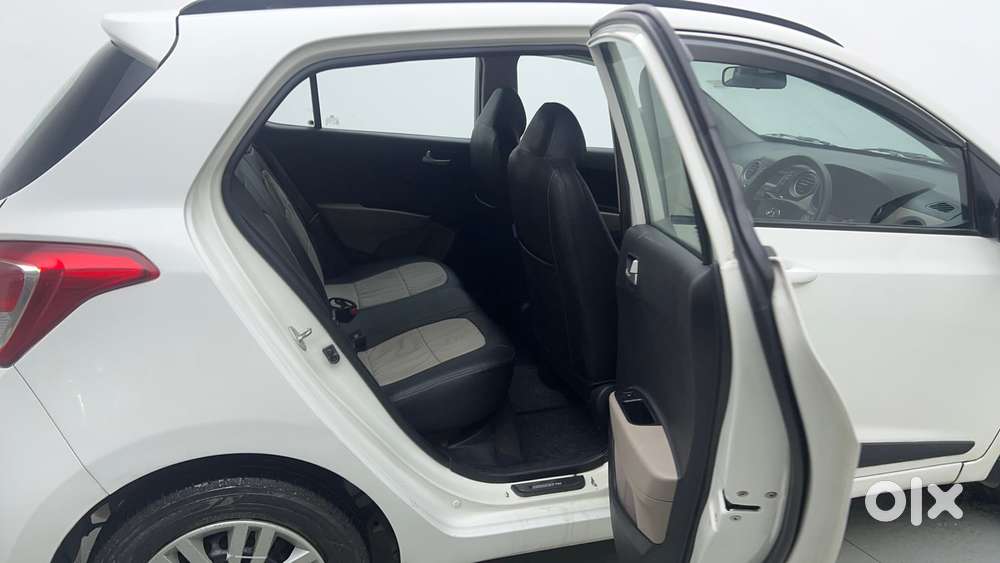 Hyundai Grand I10 1.2 Kappa Sportz, 2015, Petrol