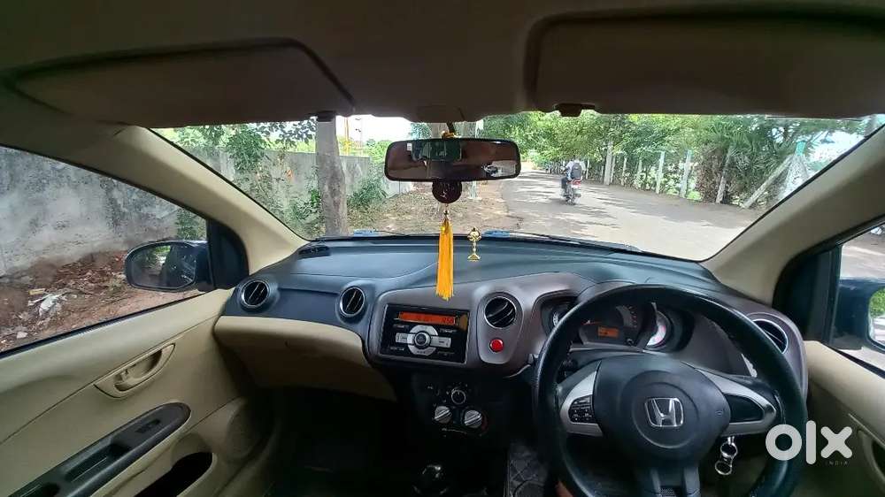 Honda Brio Petrol Mt 2013 - Perfect Condition