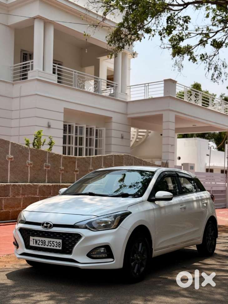 Hyundai I20 Era 1.2 Bs-iv, 2018, Petrol