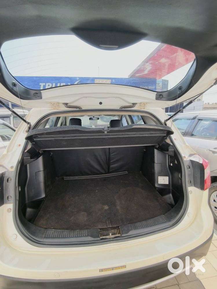 Maruti Suzuki S-cross Zeta 1.3, 2015, Diesel