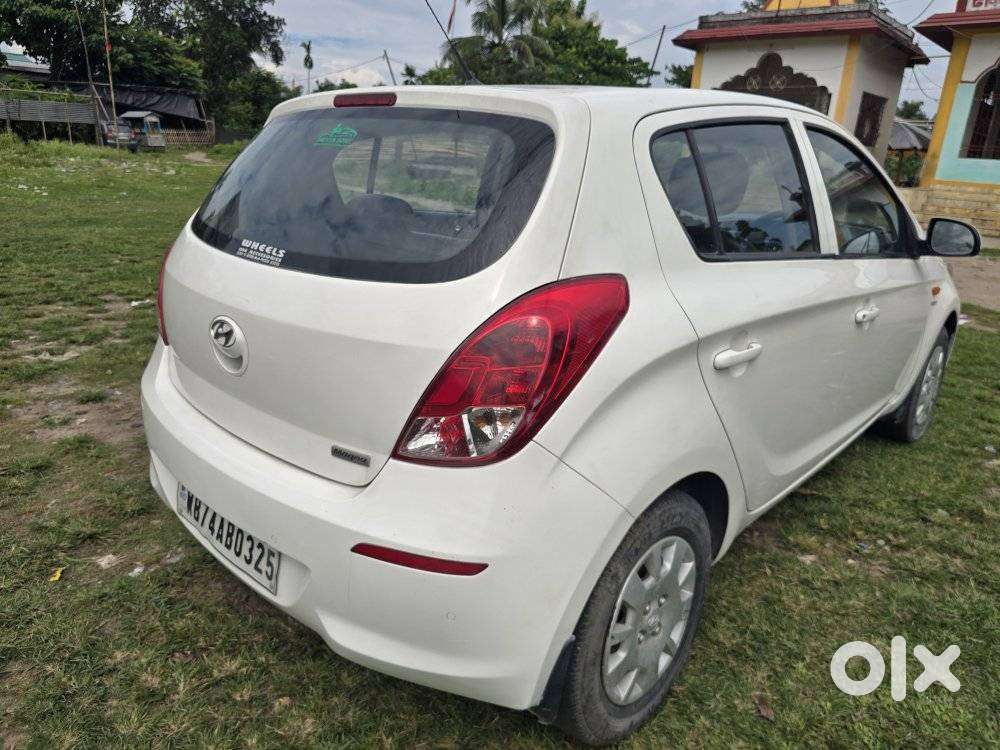 Hyundai I20 Magna Optional 1.2, 2013, Petrol