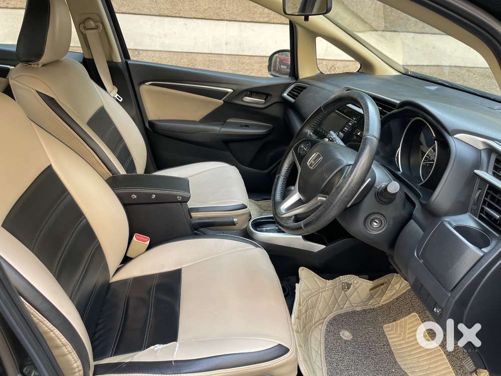 Honda Jazz V Automatic, 2017, Petrol