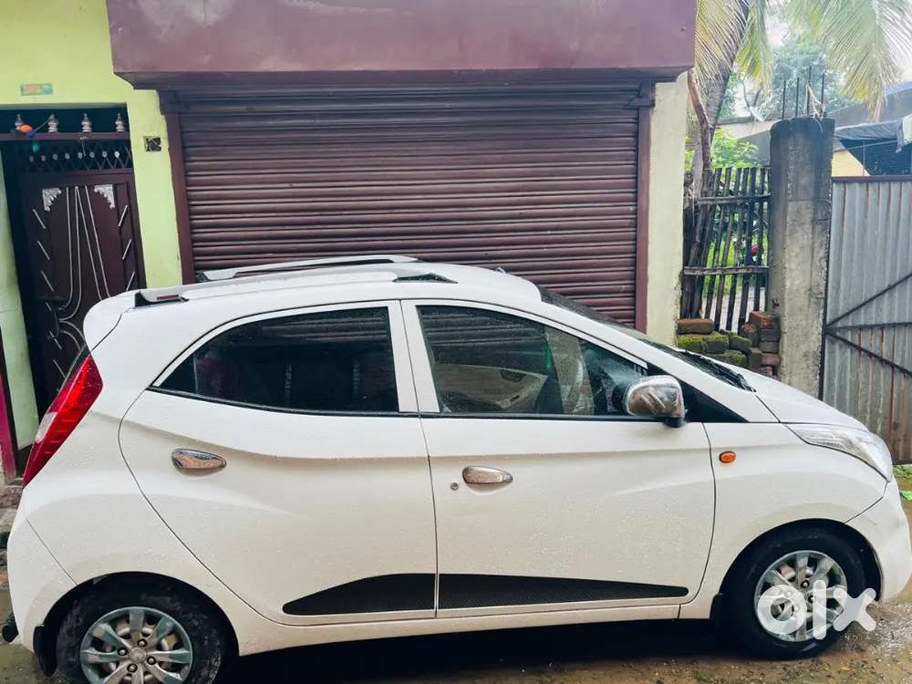 Hyundai Eon Sportz 2018 Petrol Manual