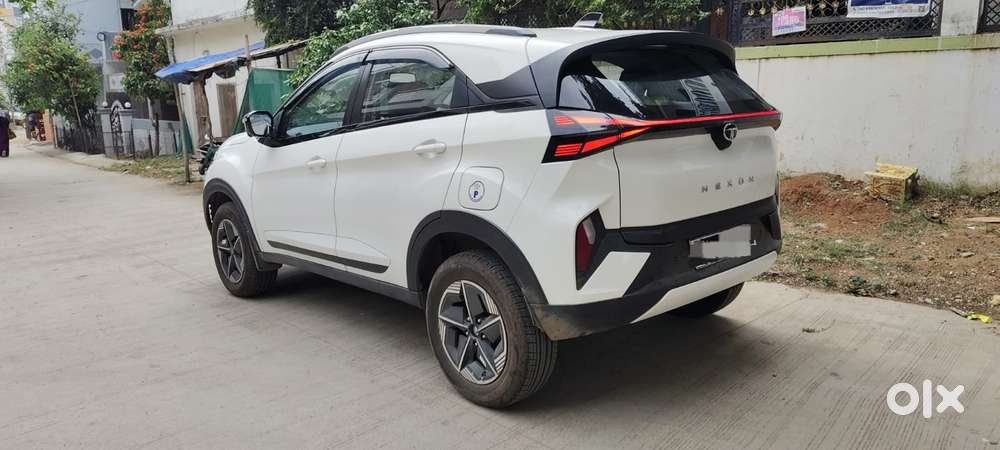 Tata Nexon Creative 1.2 Revotron Petrol 6 Mt Dt, 2024, Petrol