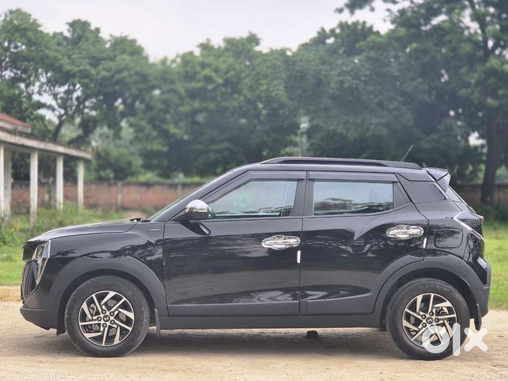 Mahindra Xuv 3xo, 2024, Petrol
