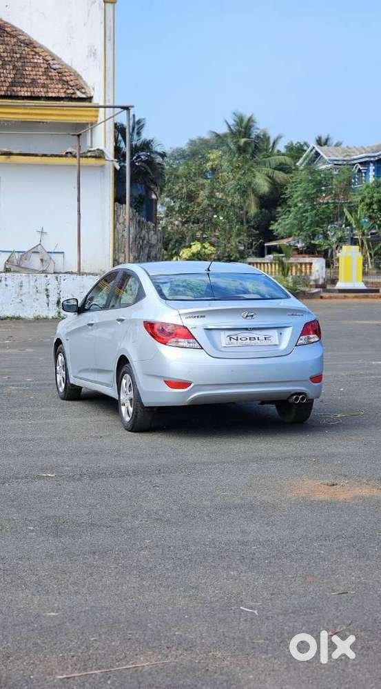 Hyundai Verna 1.6 Vtvt Sx, 2013, Petrol