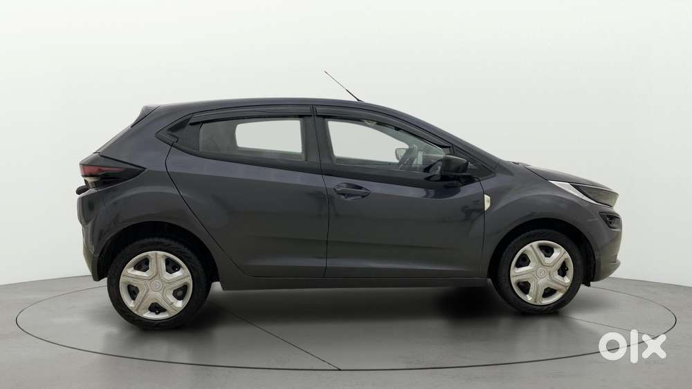 Tata Altroz 1.2 Xm Plus, 2021, Petrol