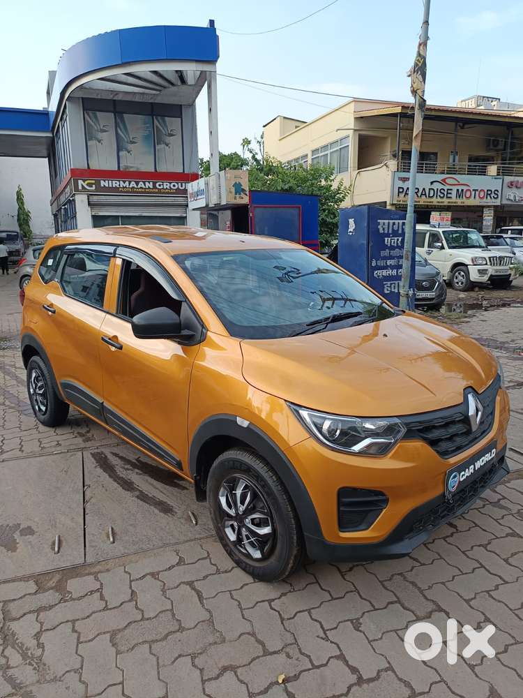 Renault Triber 1.0 Rxe, 2020, Petrol