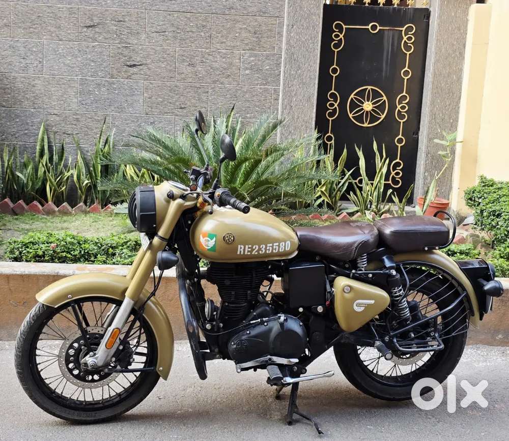 Royal Enfield Desert Storm Battle Green 2021 End Desert Storm