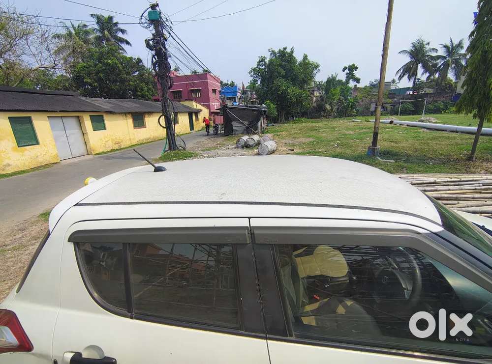 Maruti Suzuki Swift 2012 Diesel Well Maintained.personal Car,4th Owner