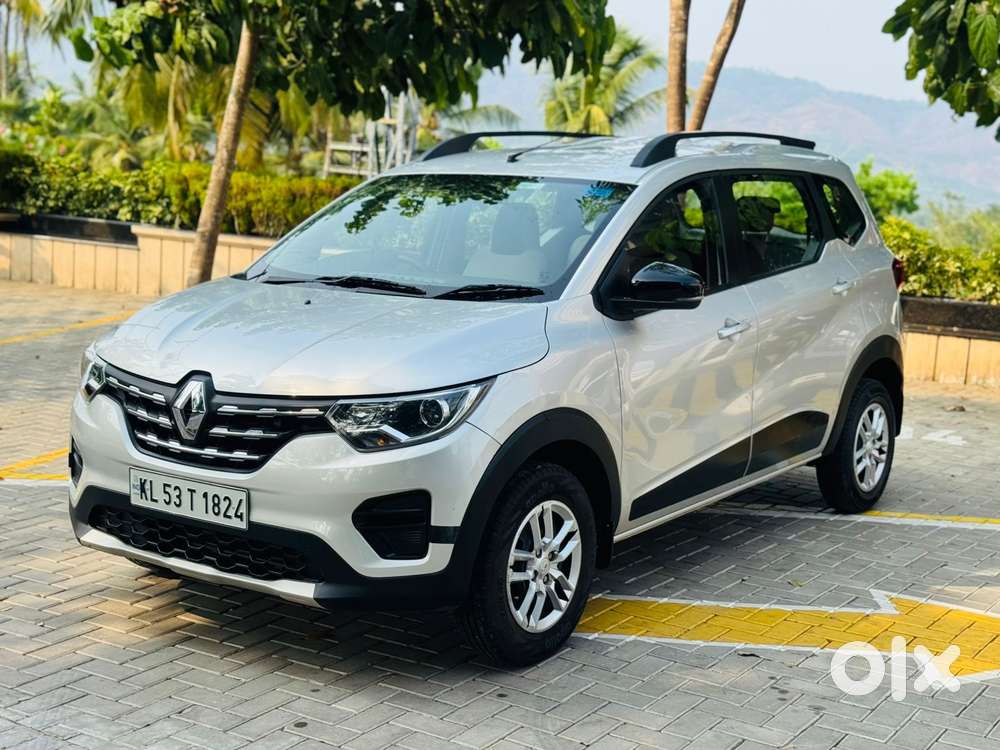 Renault Triber Rxt, 2022, Petrol