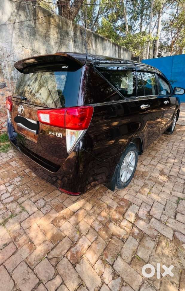 Toyota Innova Crysta 2.4 G Mt, 2018, Diesel