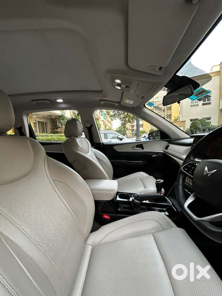 Mahindra Xuv700 Ax7 Petrol 2022