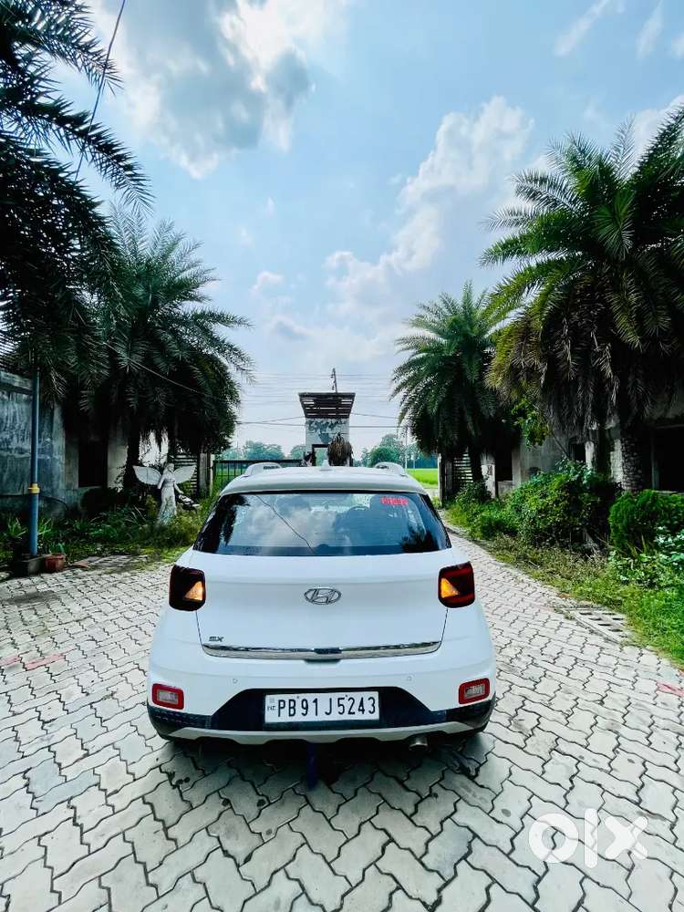 Hyundai Venue Diesel Manual 2020 Model