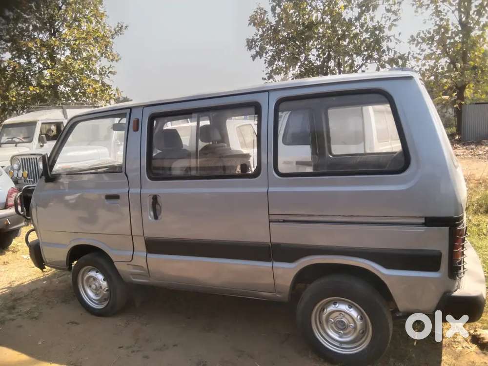 8  Seater Omini