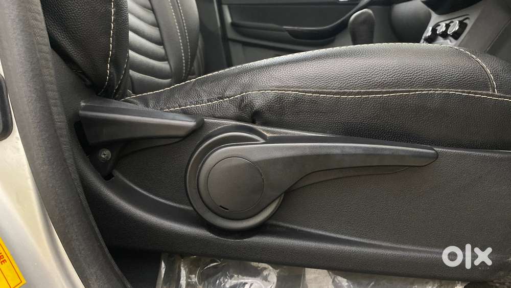 Tata Tigor Xza, 2018, Petrol