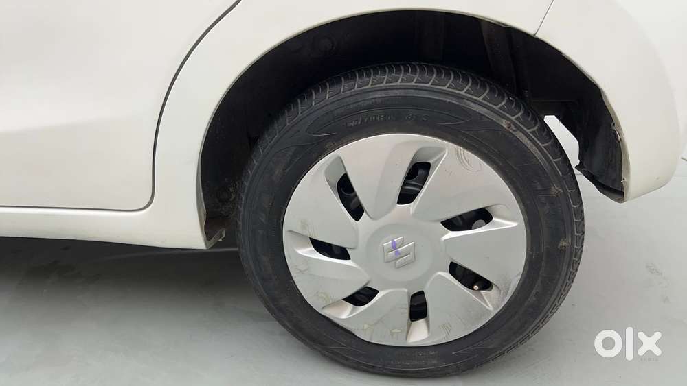 Maruti Suzuki Celerio Zxi Optional Amt, 2016, Petrol