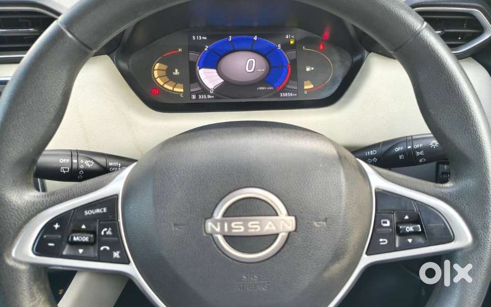 Nissan Magnite 1.0 Xv, 2022, Petrol