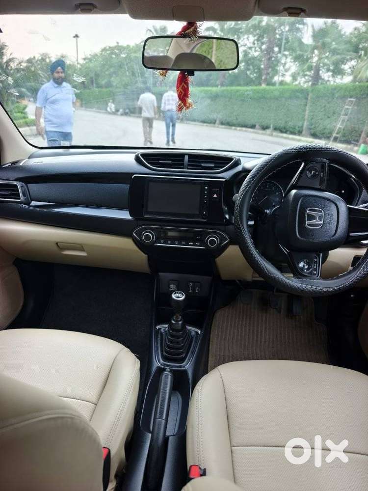 Honda Amaze 2nd Gen Vx, 2018, Petrol