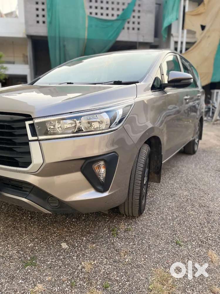 Toyota Innova Crysta