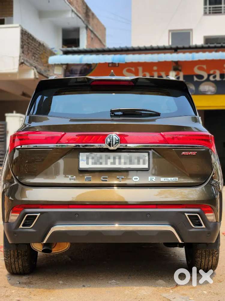 Mg Hector Plus 2023 Petrol Well Maintained