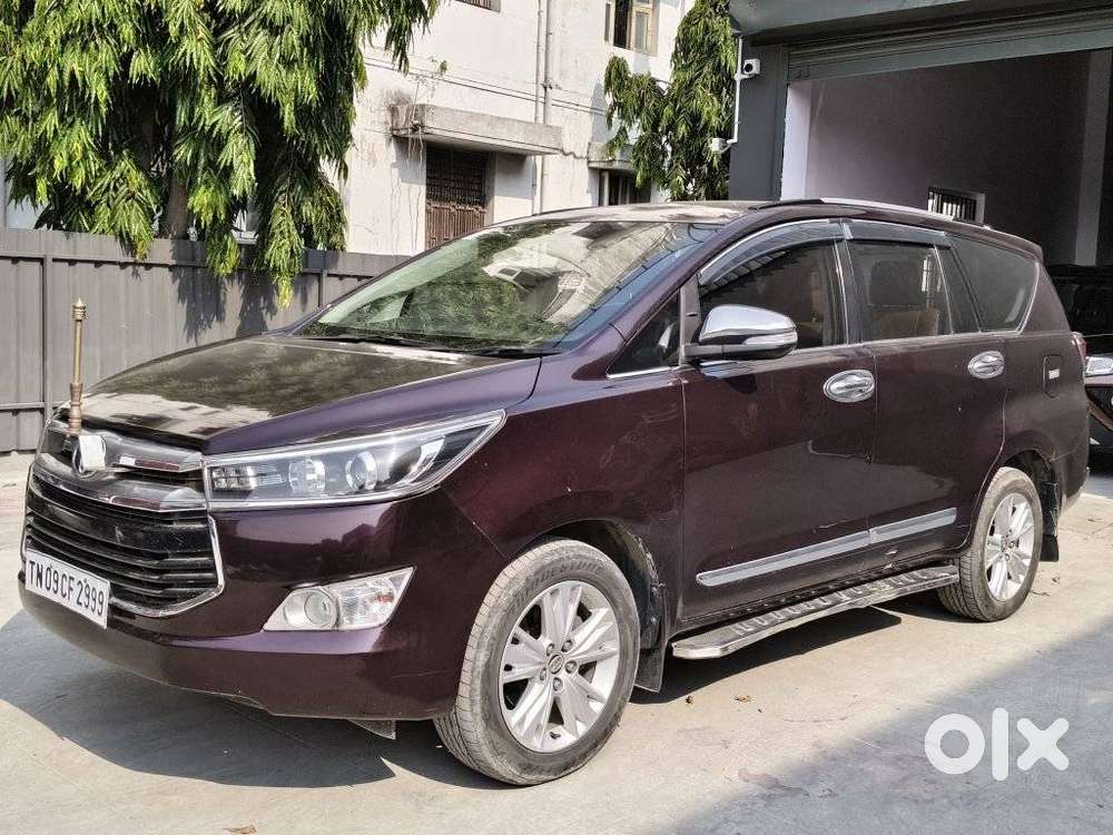 Toyota Innova Crysta 2.8z Automatic, 2016, Diesel