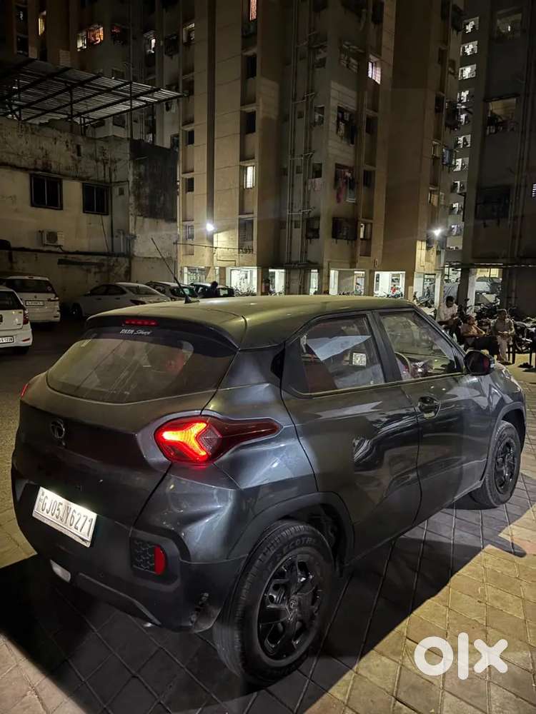 Tata Punch 1.2 Adventure Plus 2025
