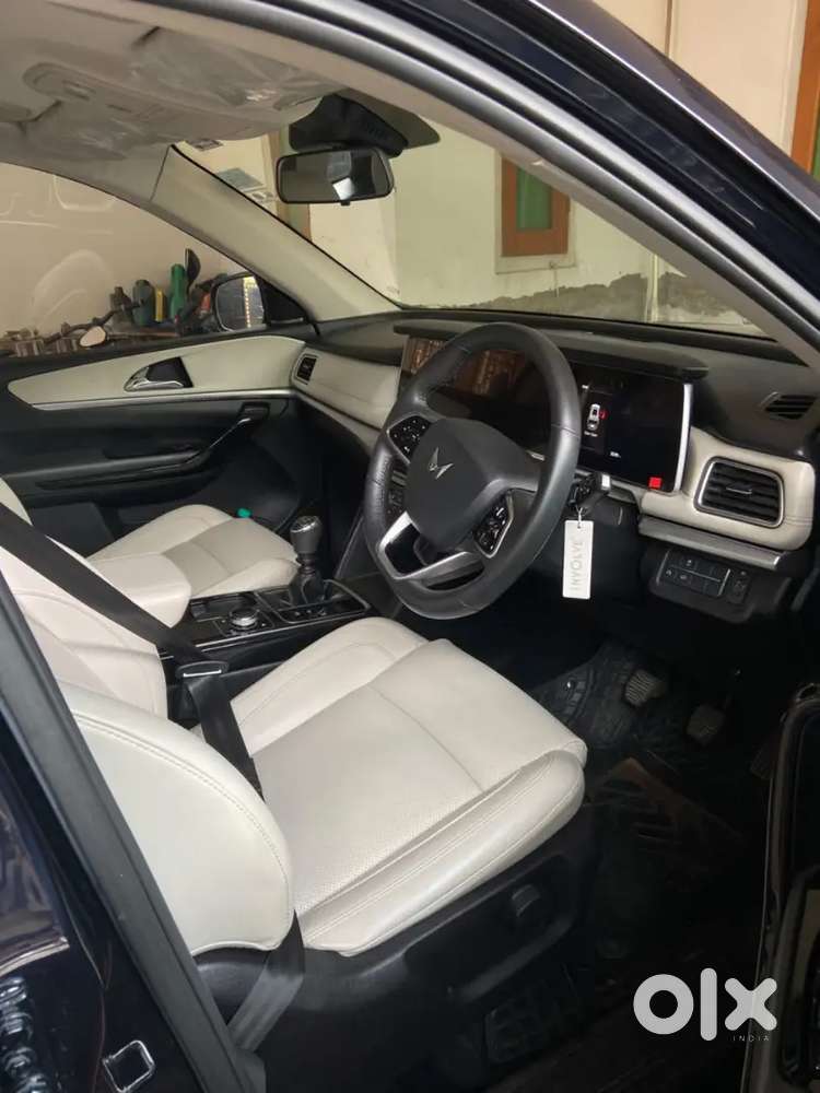 Mahindra Xuv 700 Ax7l Diesel