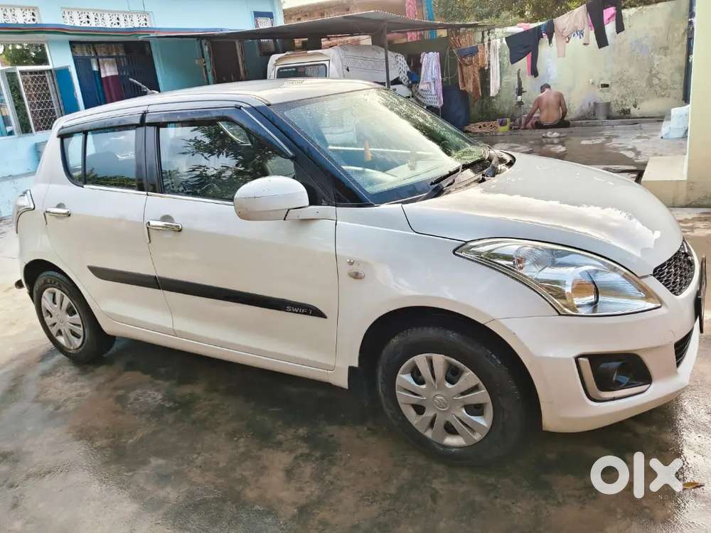 Maruti Suzuki Swift 2017 Lxi 69500 Km