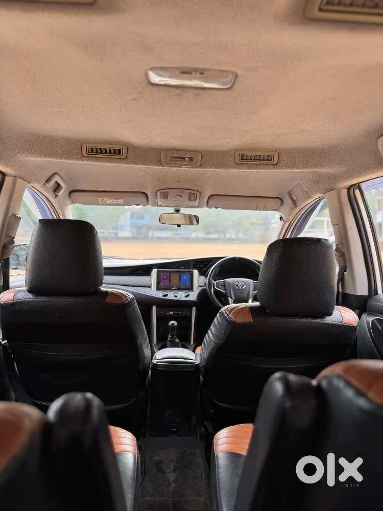 Toyota Innova Crysta 2017