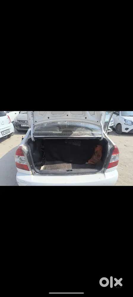 Hyundai Accent 2012 Petrol 175000 Km Driven
