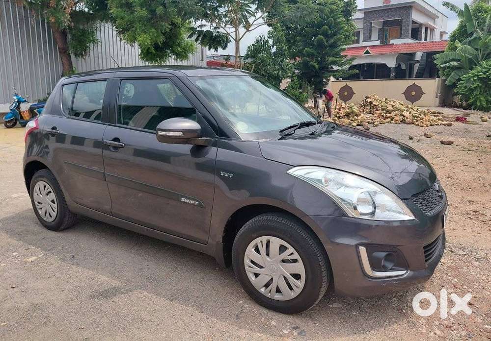 Maruti Suzuki Swift Vxi 1.2 Abs Bs-iv, 2017, Petrol