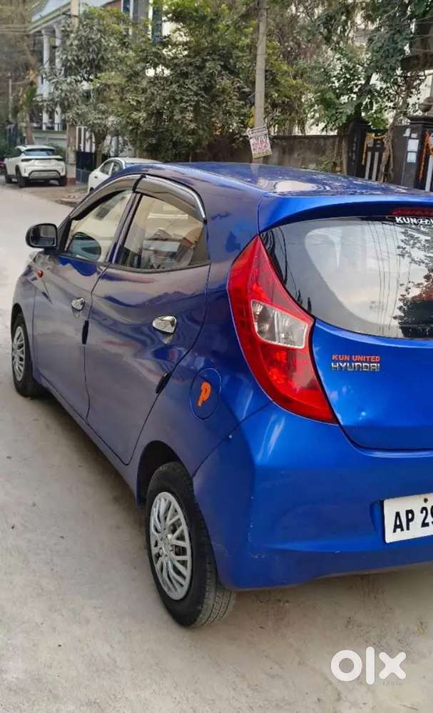 Hyundai Eon 2013 Cng & Hybrids 70000 Km Driven