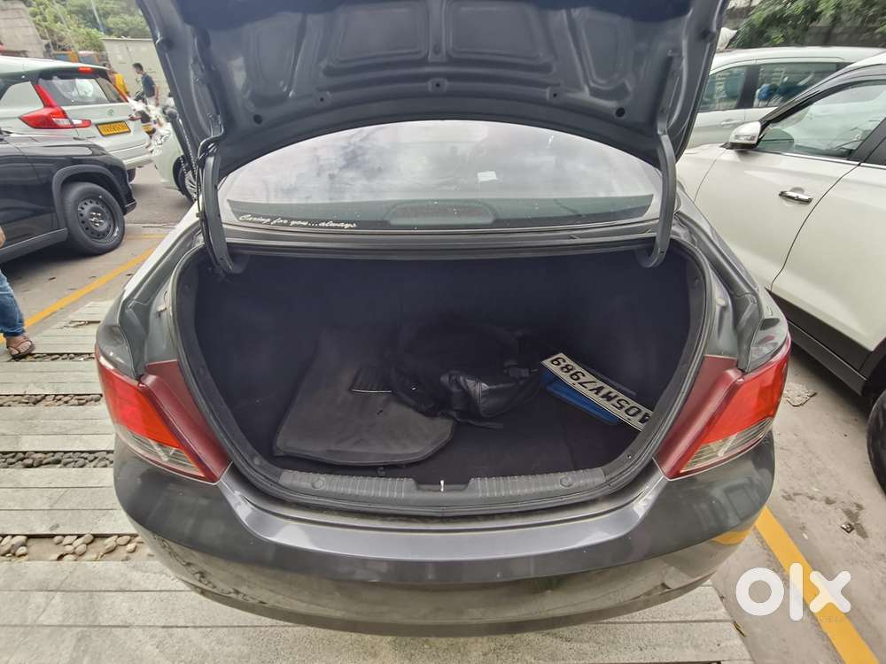 Hyundai Verna 1.5 Sx Petrol Mt, 2017, Petrol