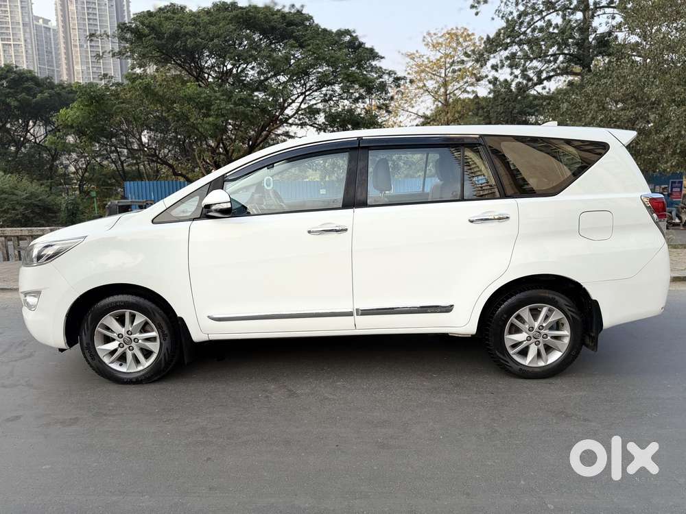 Toyota Innova Crysta 2.8 Gx At 7 Str, 2017, Diesel