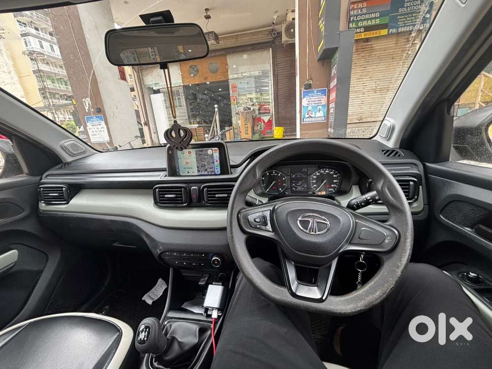 Tata Punch Petrol 2023