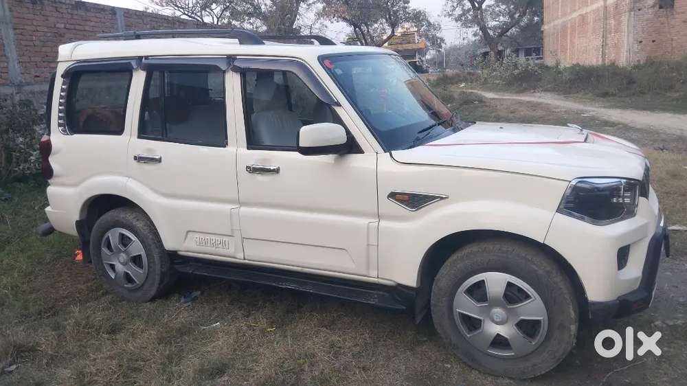 Mahindra Scorpio 2017