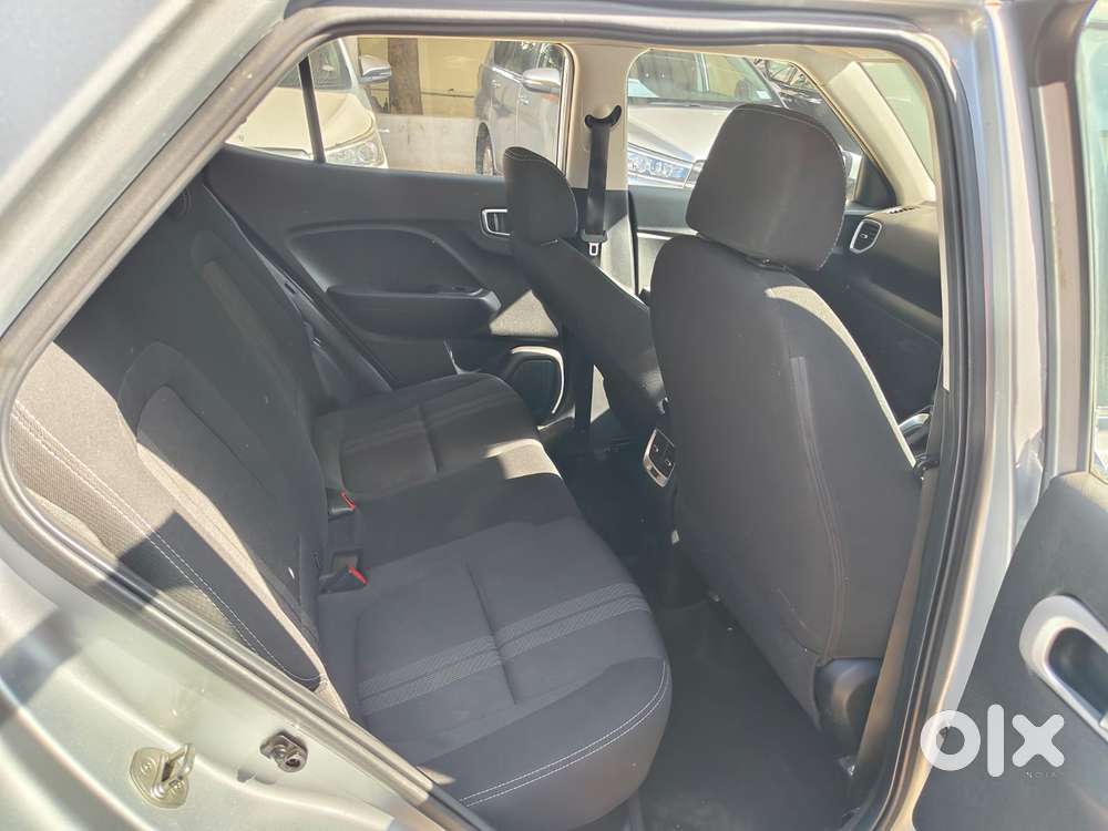 Hyundai Venue Sx Plus Turbo Dct, 2019, Petrol