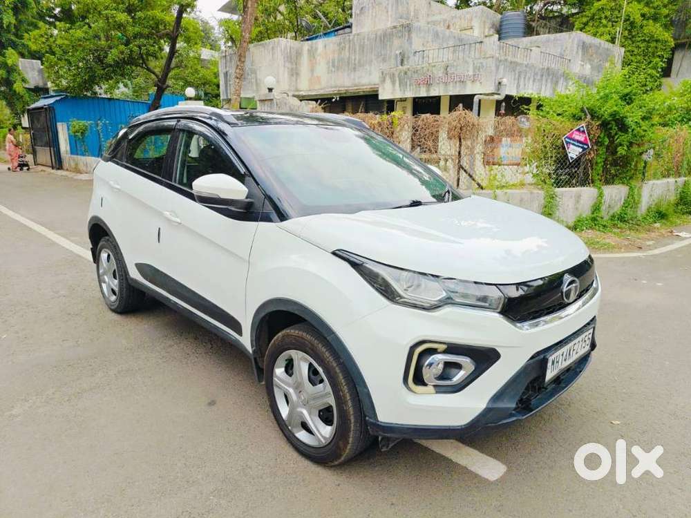 Tata Nexon 1.2 Revotron Xm (s), 2022, Petrol