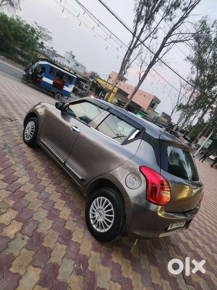 Maruti Suzuki Swift Vxi Abs Bsiv, 2022, Petrol