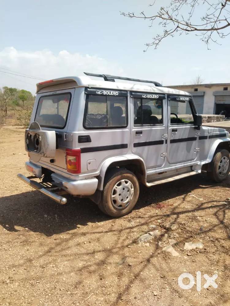 Mahindra Bolero 2005