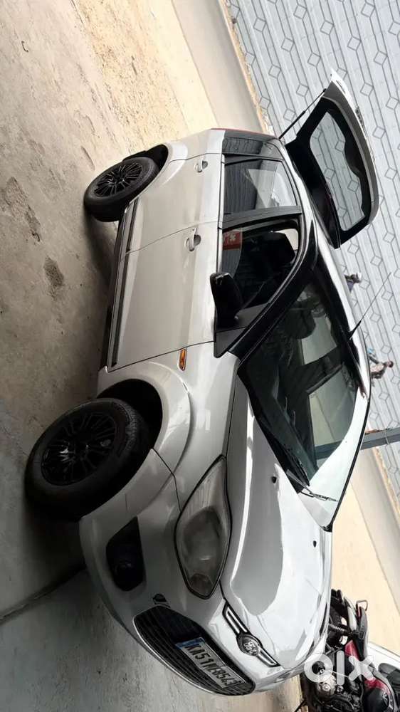Ford Figo Diesel Zxi 2014
