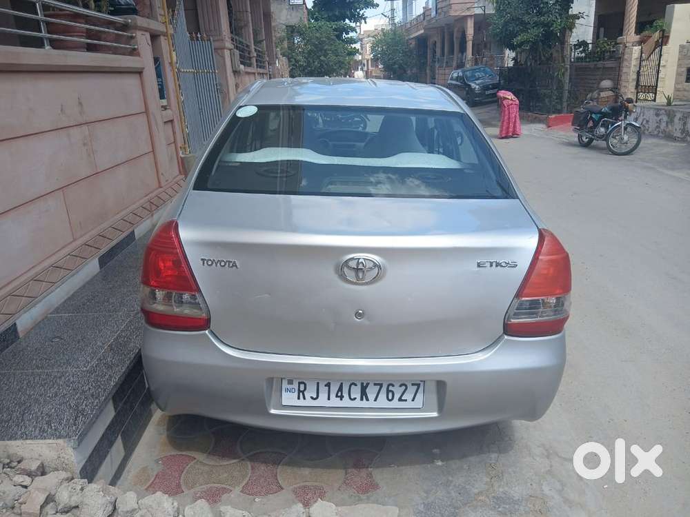Toyota Etios 2011 Variant