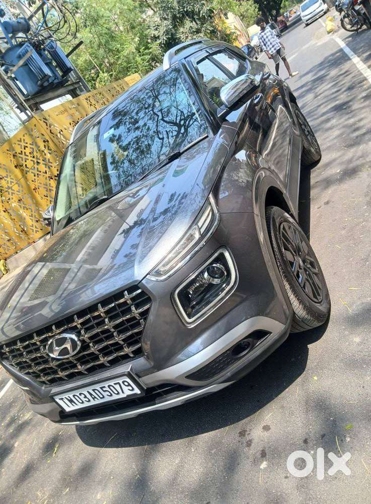 Hyundai Venue 1.0 Sx Turbo Imt Dual Tone Sport, 2021, Petrol